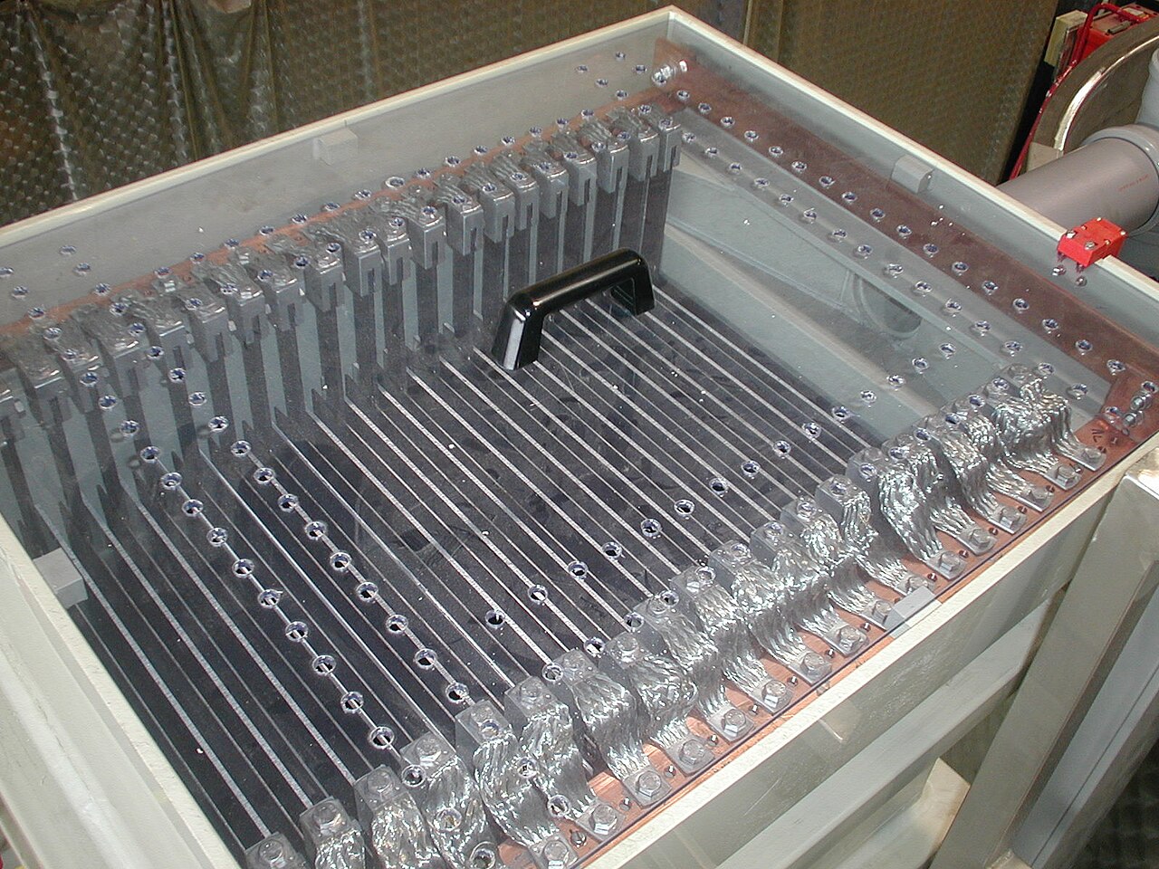 Electrolytic cell